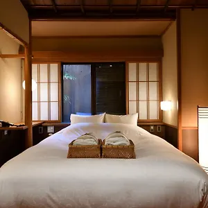 3* Ryokan Yasaka Yutone Kyokoyado