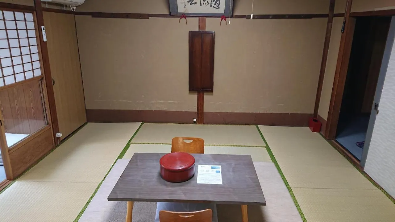 Wajimaya Ryokan Kyoto